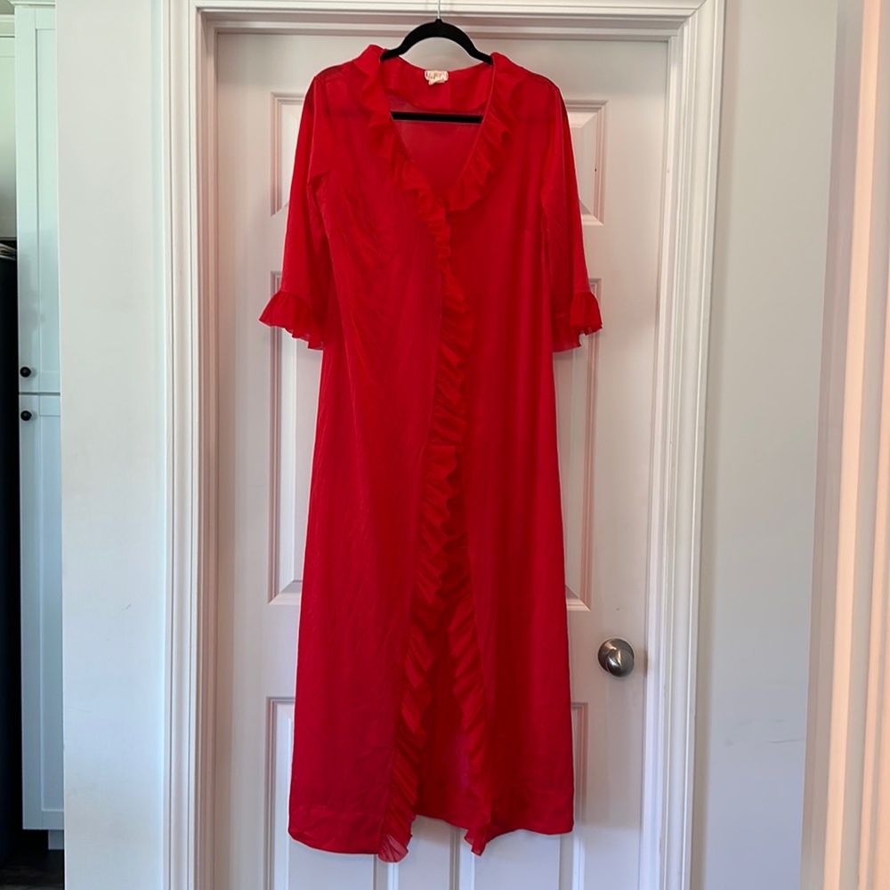 1960s | LeVoy’s | Red | Robe | Lingerie